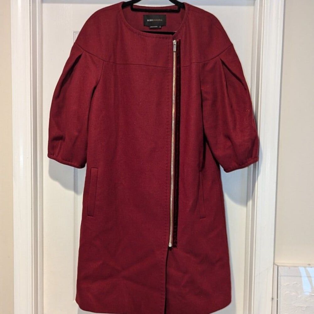 BCBGMaxazria Size Medium Maroon Wool Blend Puff Short Sleeve Jacket Driving Coat - Picture 2 of 8